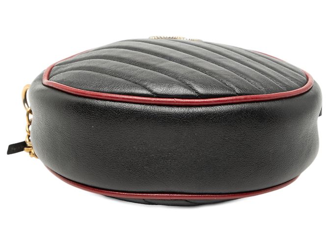 Gucci Mini GG Marmont in pelle nera matelassé Torchon rotondo a tracolla Nero - vista 3