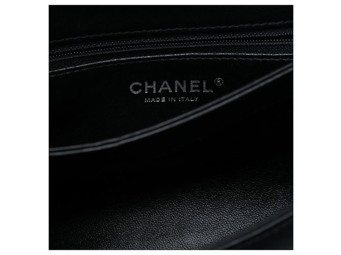 Chanel Nero Medio Pelle di Agnello Trendy CC Flap - vista 5