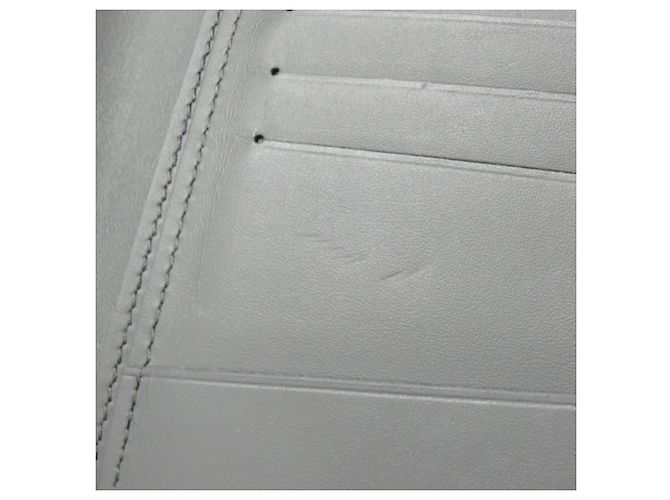 Cartera Brazza Monogram Shadow Louis Vuitton Gris - vista 7