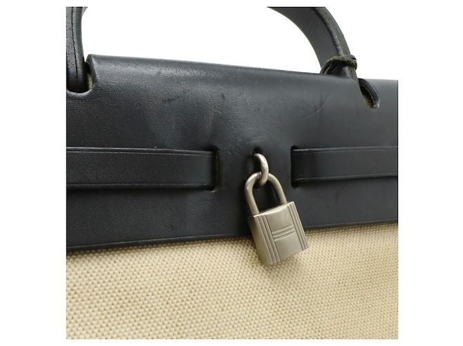 Borsa a mano/sacchetto a spalla Hermès Air Bag PM Nero Beige Giallo - vista 7