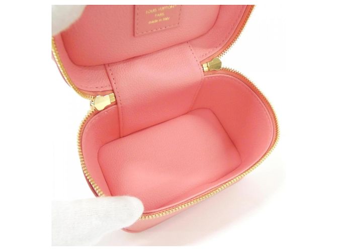 Pochette Nice Nano Epi Louis Vuitton Rosa - vista 6