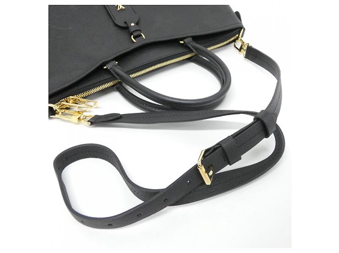 Borsa Trianon MM in Monogram Empreinte Louis Vuitton Nero - vista 4