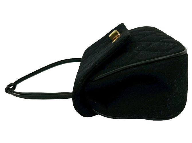 Borsa trapuntata Turnlock di CHANEL Nero - vista 5