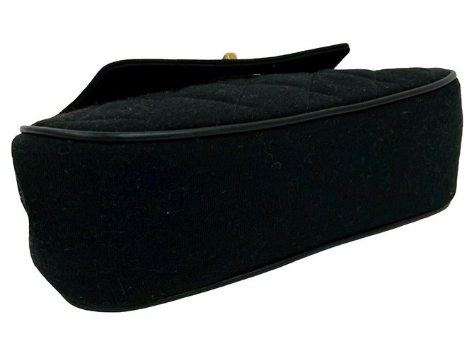 Borsa trapuntata Turnlock di CHANEL Nero - vista 7