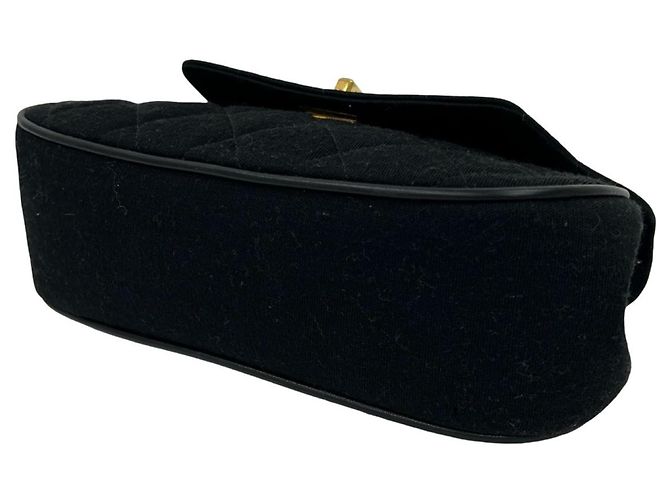 Borsa trapuntata Turnlock di CHANEL Nero - vista 8