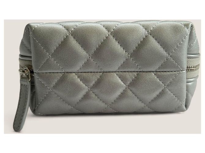Kosmetiktasche Chanel 2.55/Reissue Silber - Ansicht 11