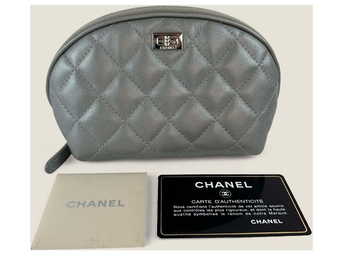 Kosmetiktasche Chanel 2.55/Reissue Silber - Ansicht 4