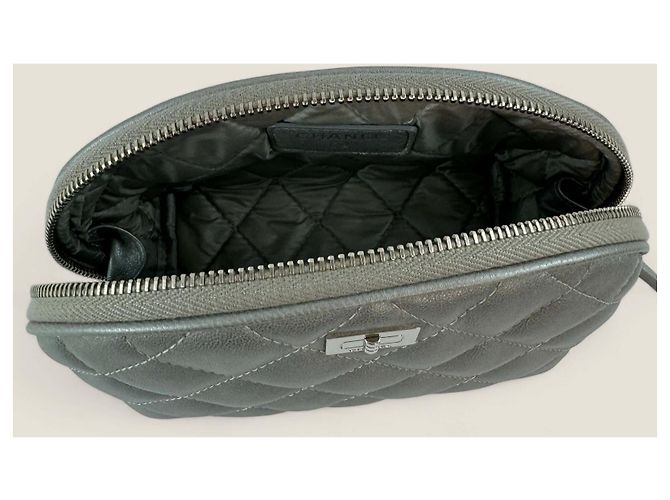 Kosmetiktasche Chanel 2.55/Reissue Silber - Ansicht 8