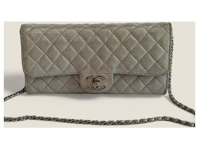 Timeless Clutch Chanel East West con catena argento - vista 14