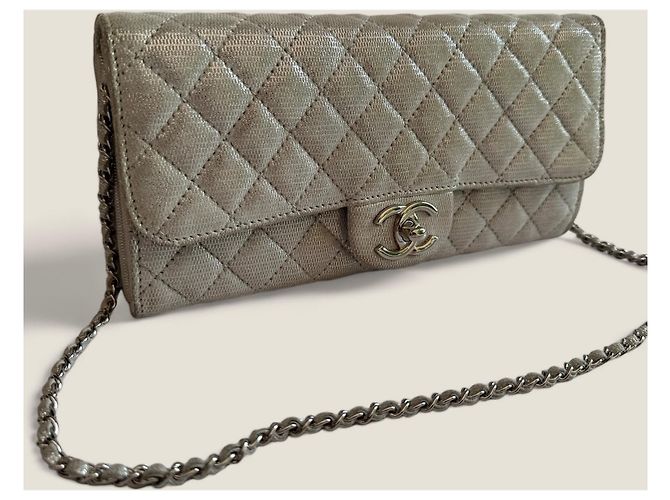 Timeless Clutch Chanel East West con catena argento - vista 16