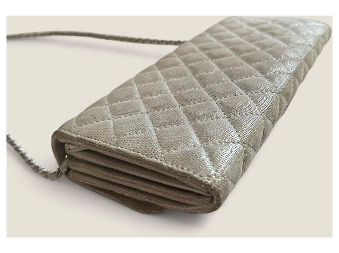 Timeless Clutch Chanel East West con catena argento - vista 20