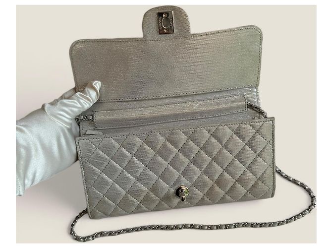 Timeless Clutch Chanel East West con catena argento - vista 5
