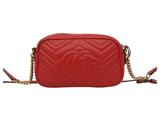 Borsa a spalla mini in pelle trapuntata GG Marmont di Gucci Rosso - vista 3