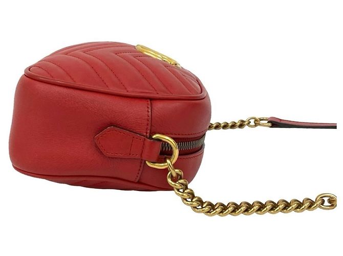 Borsa a spalla mini in pelle trapuntata GG Marmont di Gucci Rosso - vista 6