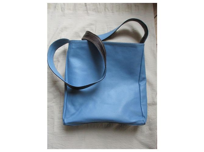 Marc by Marc Jacobs Borsa tote in pelle grana, reversibile marrone/blue. - vista 5