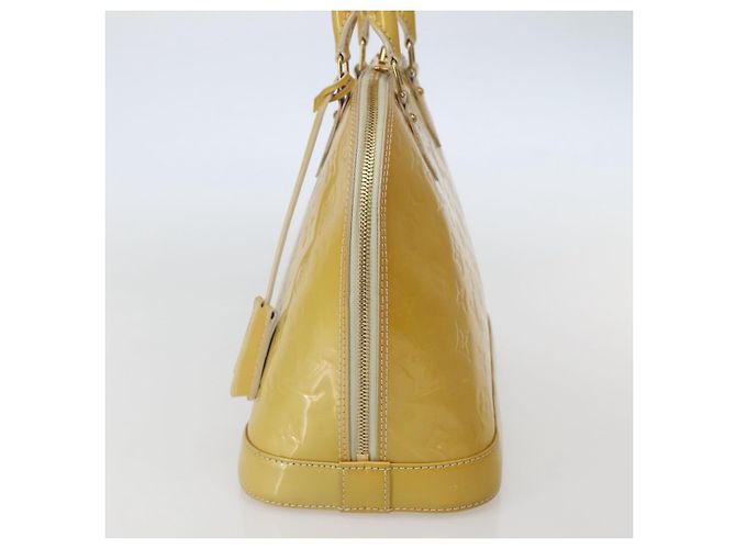 Louis Vuitton Alma Monogram Vernis PM Beige - vista 4