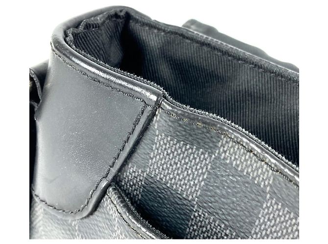 Borsa a tracolla con flap District PM NM Damier Graphite Louis Vuitton Nero - vista 13