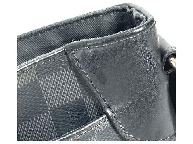 Borsa a tracolla con flap District PM NM Damier Graphite Louis Vuitton Nero - vista 14