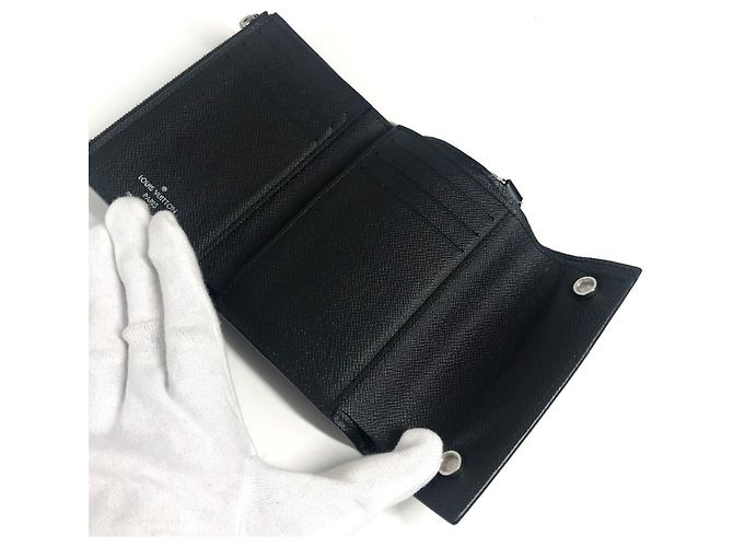 Louis Vuitton Epi Leather Chain Wallet Black - Ansicht 9