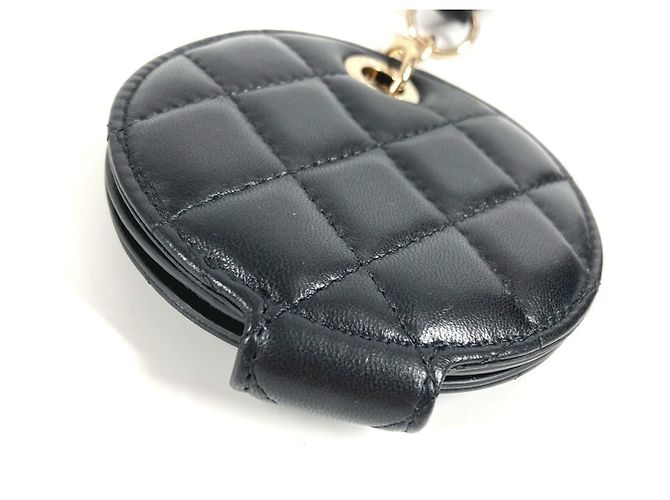 Chanel Matelassé Leder-Schlüsselanhänger Schwarz - Ansicht 5