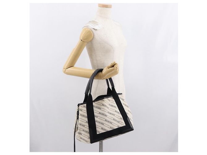 Borsa a mano BALENCIAGA in tela bianca e nera 339933 Auth bs33110 Nero Bianco - vista 22