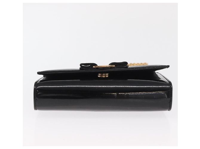 Borsa Vala Chain di Salvatore Ferragamo in pelle verniciata nera e oro Auth hk3377 Nero D'oro - vista 9