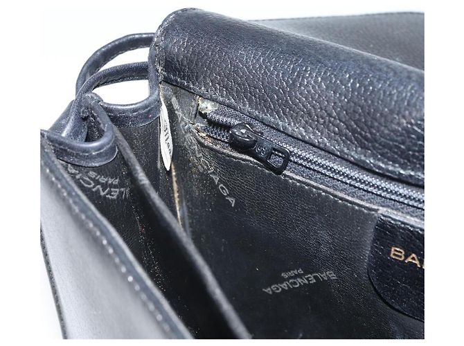 GIVENCHY Schultertasche aus Leder Schwarz Gold Auth bs32997 Golden - Ansicht 20