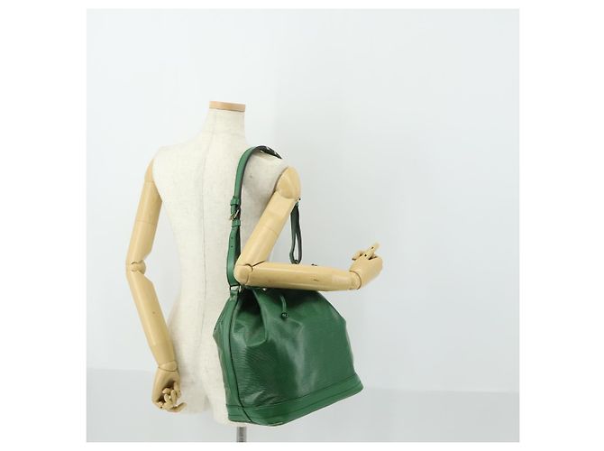 LOUIS VUITTON Borsa a Spalla Epi Noe Verde M44004 LV Auth 163431 - vista 23
