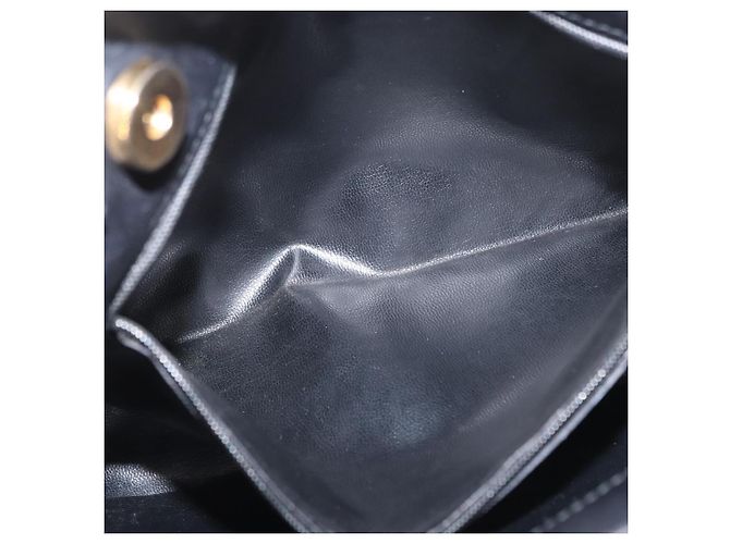 Borsa a spalla a catena Salvatore Ferragamo in pelle nera e oro Auth 149911 Nero D'oro - vista 19
