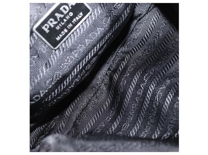 Borsa a Spalla Prada in Nylon Marrone Auth hk3352 - vista 17