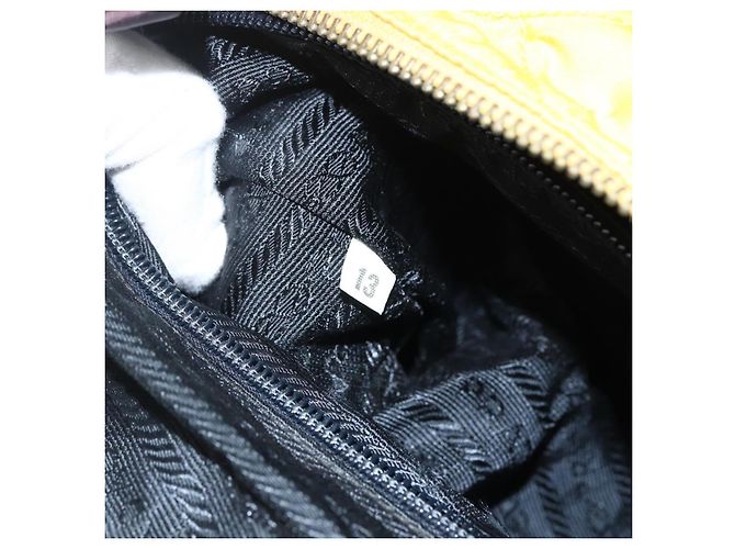 PRADA Borsa a Spalla con Catena Nylon Giallo Oro Auth bs33172 D'oro - vista 23