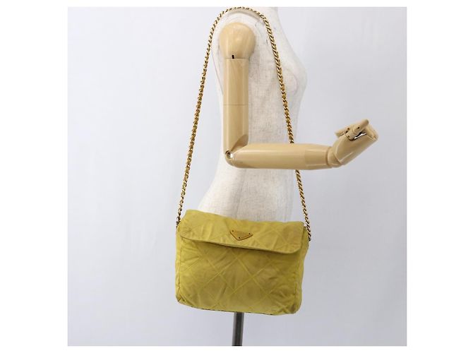 PRADA Borsa a Spalla con Catena Nylon Giallo Oro Auth bs33172 D'oro - vista 24