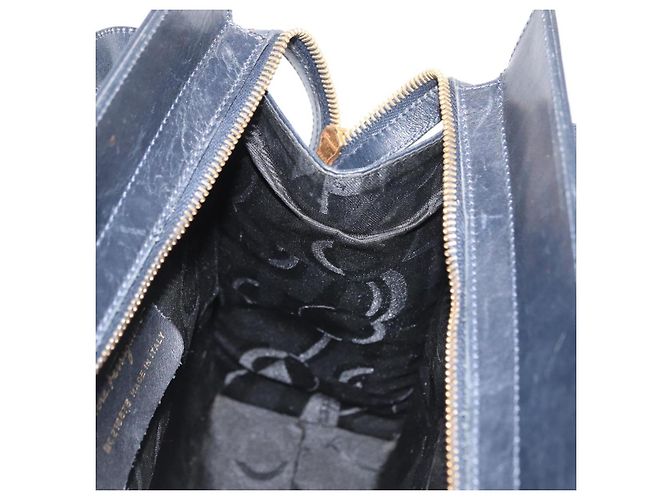 Bolsa de Ombro Vala Ribbon em Couro Azul Marinho e Ouro Auth 170410 da Salvatore Ferragamo Dourado - vista 18