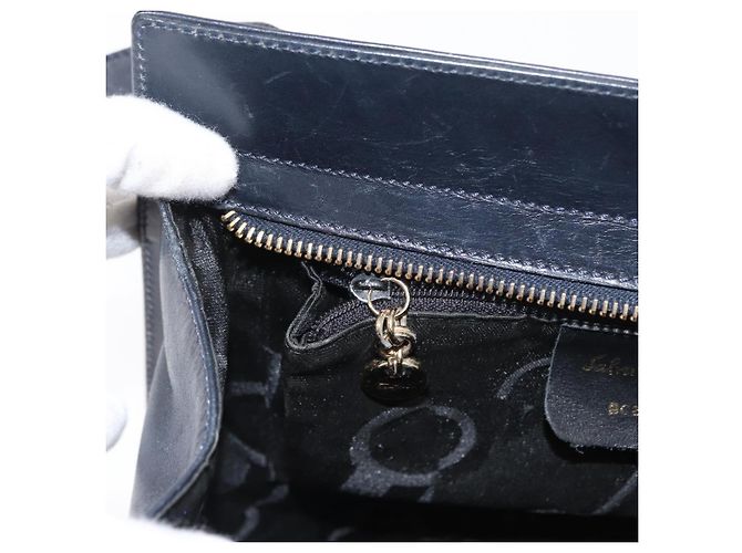 Bolsa de Ombro Vala Ribbon em Couro Azul Marinho e Ouro Auth 170410 da Salvatore Ferragamo Dourado - vista 20