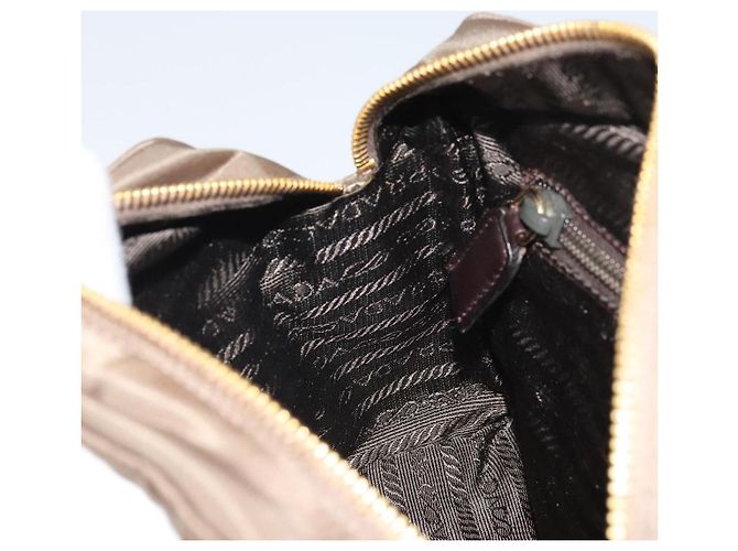 Borsa a Spalla con Catena Prada in Nylon Marrone Oro Auth bs33167 D'oro - vista 20