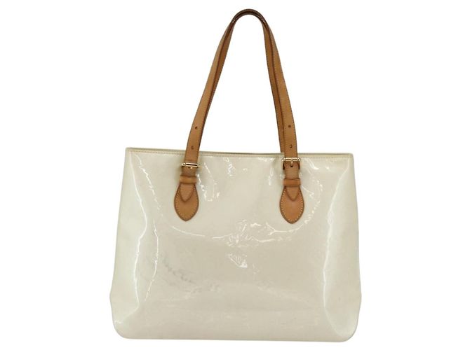 LOUIS VUITTON Sac à épaule Brentwood Monogram Vernis Perle M91512 LV Auth 170681 - vue 13