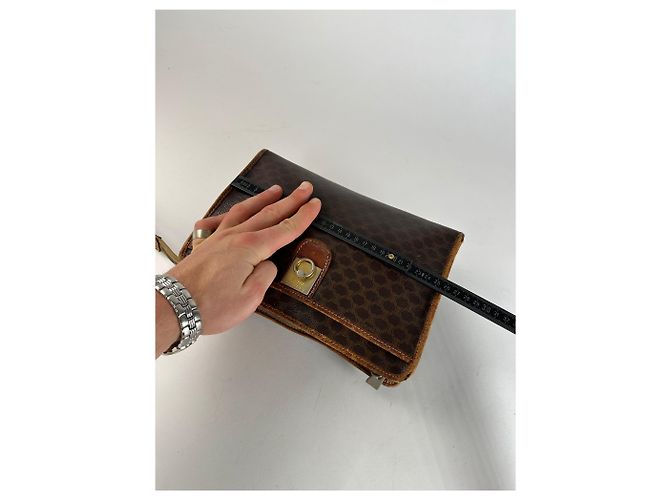 Céline Clutch de couro monograma Triomphe Celine Paris vintage marrom - vista 10