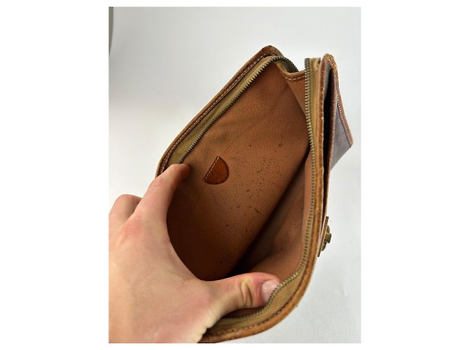 Céline Clutch de couro monograma Triomphe Celine Paris vintage marrom - vista 3