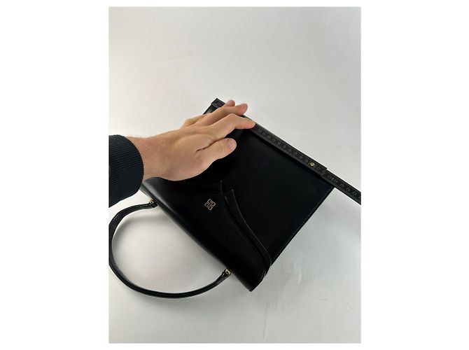 Vintage Givenchy Leder-Logo-Handtasche Schwarz - Ansicht 6