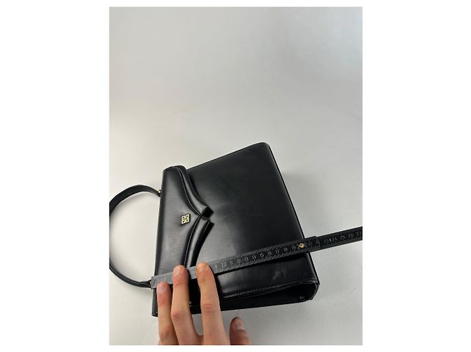 Vintage Givenchy Leder-Logo-Handtasche Schwarz - Ansicht 8