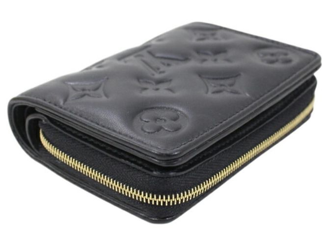 Cartera Lou Coussin Bifold Louis Vuitton Negro - vista 4