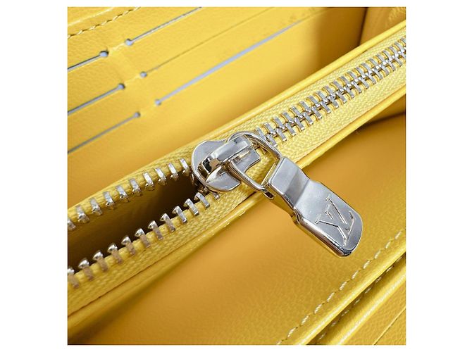 Zippy Geldbörse Monogram Empreinte Louis Vuitton Gelb - Ansicht 13