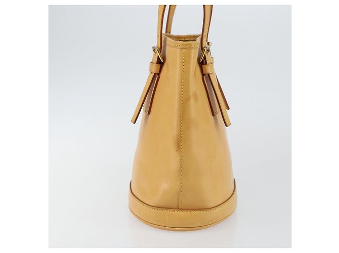Bucket Borsa a secchiello Marais in pelle Nomade Louis Vuitton Beige - vista 3