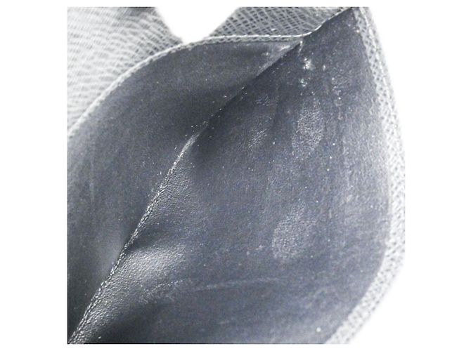 Bolso de mano de cuero Taiga Baikal de Louis Vuitton Negro Gris - vista 11