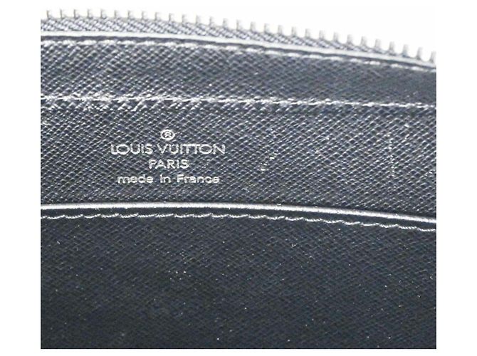 Bolso de mano de cuero Taiga Baikal de Louis Vuitton Negro Gris - vista 14