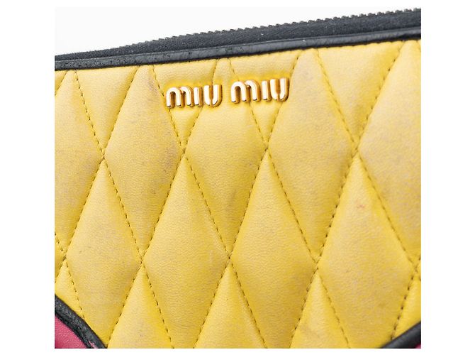 Cartera con cremallera acolchada Miu Miu de los 2000 Amarillo - vista 5