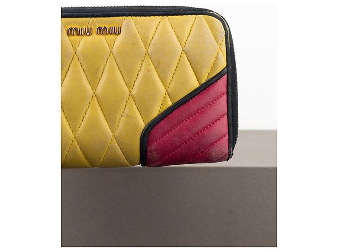 Cartera con cremallera acolchada Miu Miu de los 2000 Amarillo - vista 8