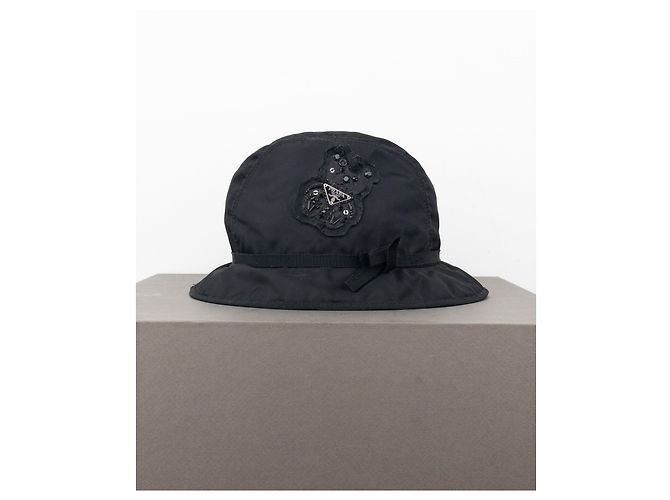 Sombrero bucket con logo triangular de strass Prada de los 2000 Negro - vista 2