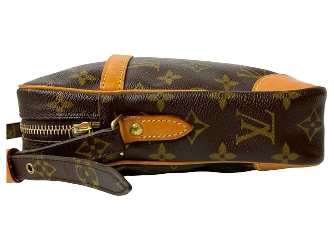 Bolsa de ombro mini Pochette Monogram Danube em couro Louis Vuitton Marrom - vista 5