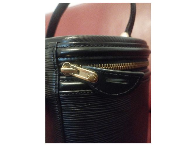 Beauty case Louis Vuitton Epi Noir Nero - vista 3
